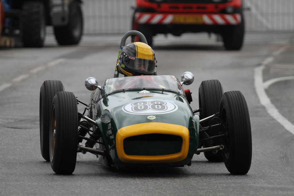 Ja det er nemlig en grøn Lotus.
(Foto: Motorsporten.dk)